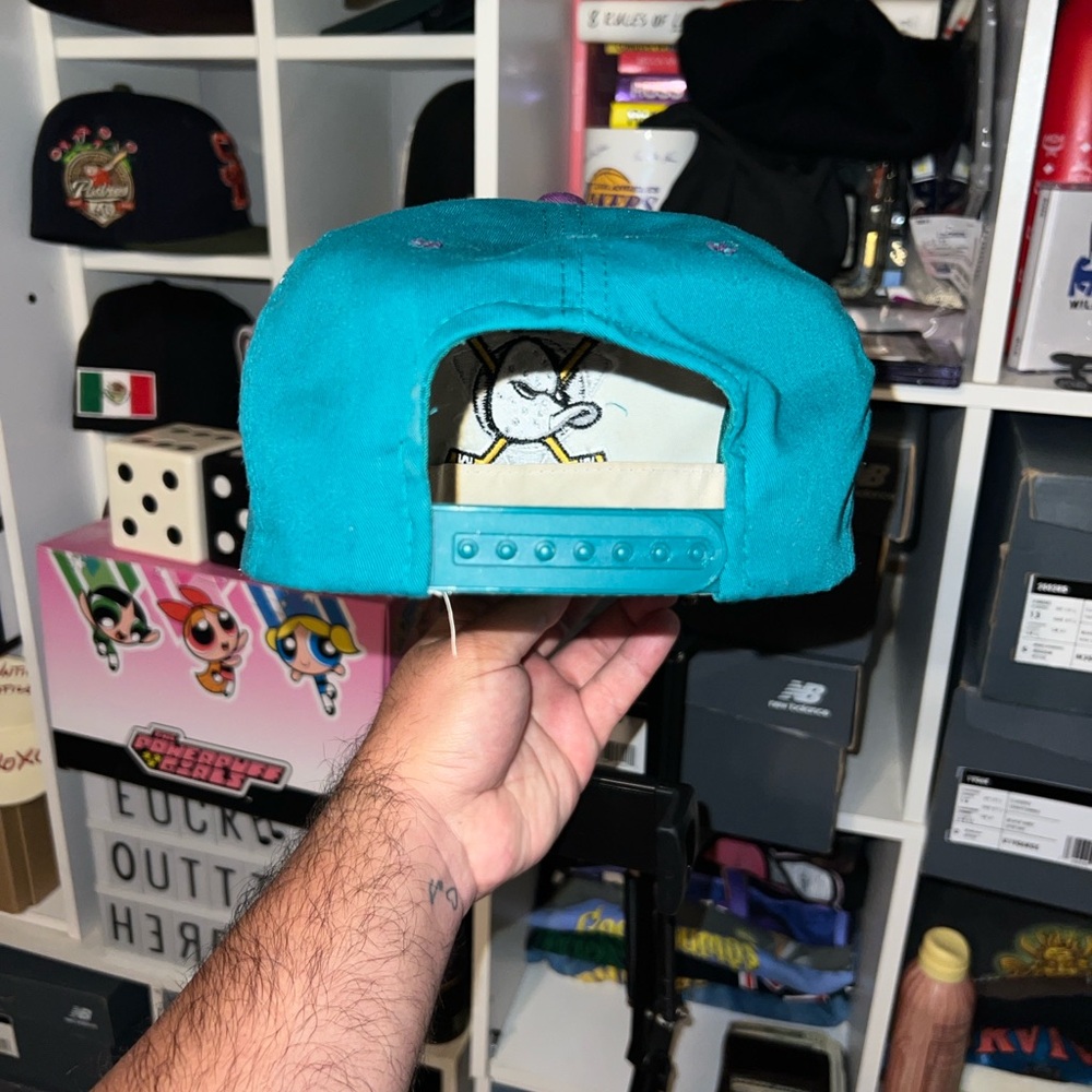 1990’s Mighty Ducks Snapback - image 4